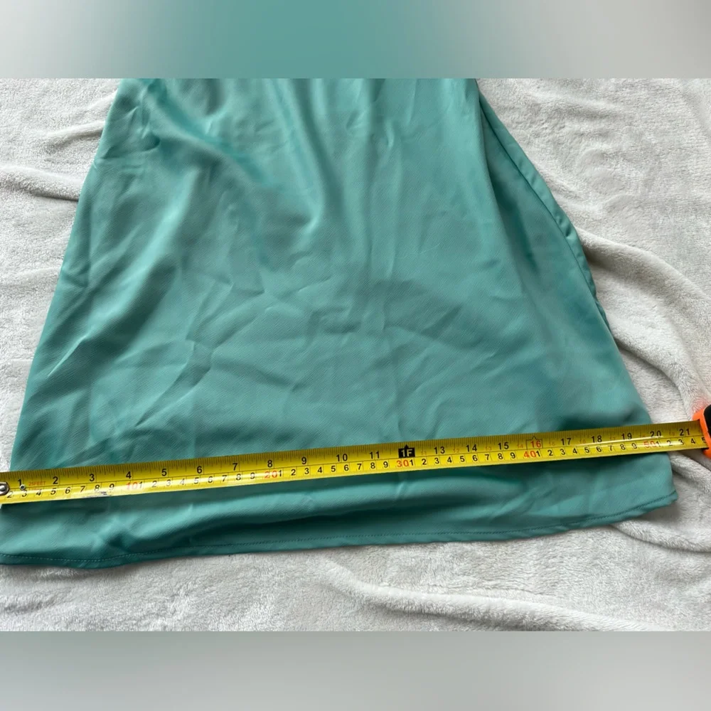 UO Mallory Cowl-Neck Slip Dress - Picture 4 of 7